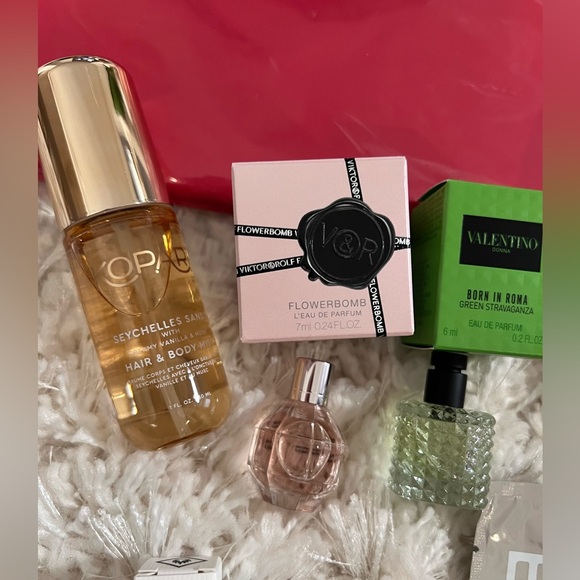 Coach Fragrance Red Tote Bag Travel Handbag Shopper Purse + freebies - Picture 4 of 15